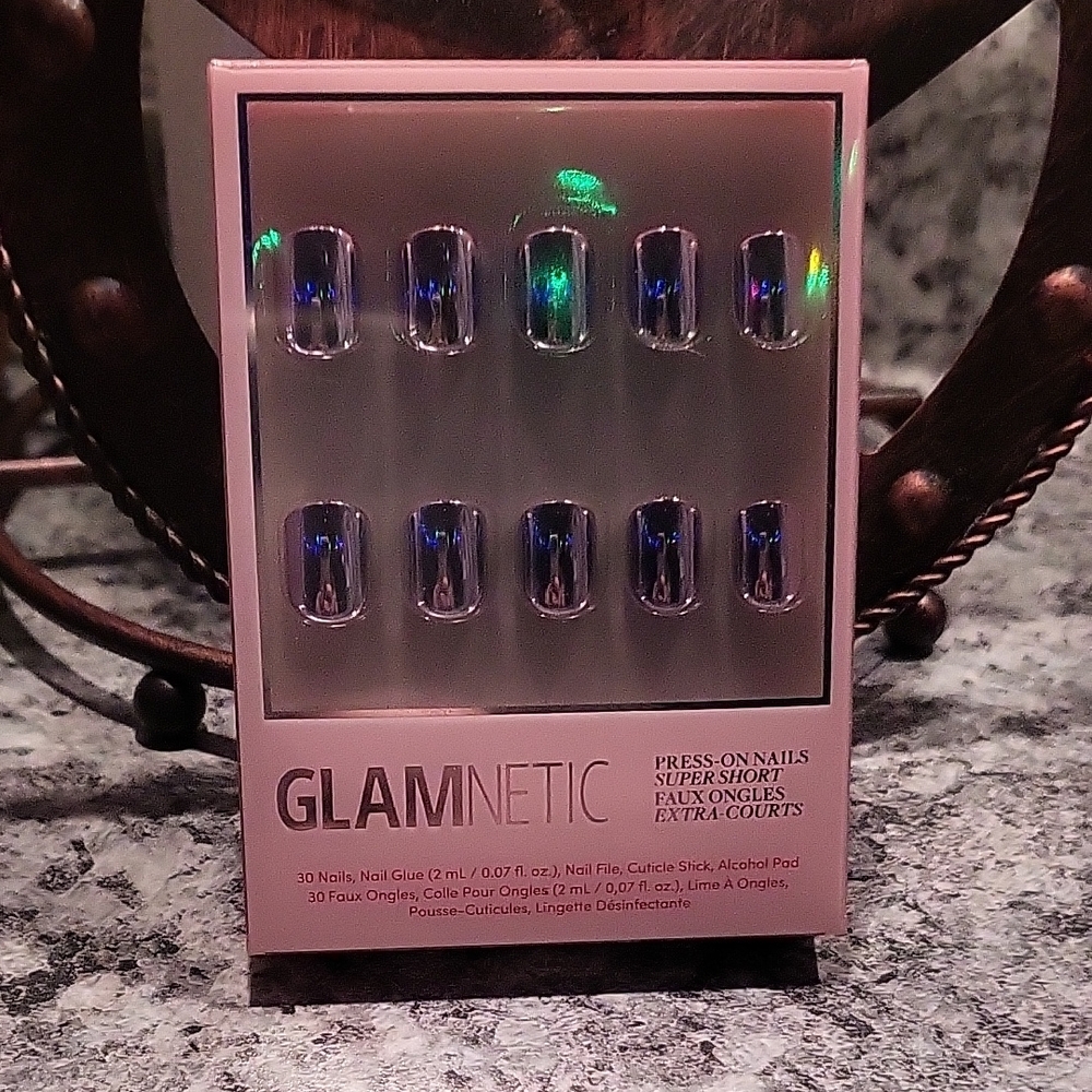 Glamnetic Press-On Nails